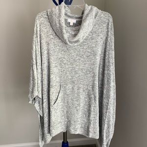 Women’s cowl neck gray poncho sweater M/L